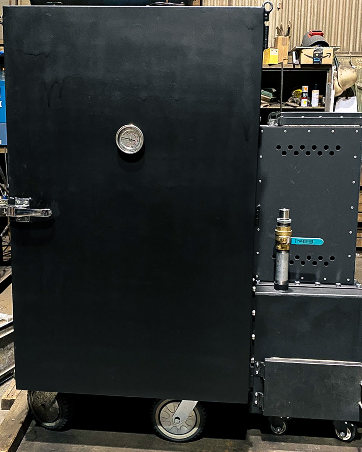 グラビティーフェッドスモーカー<br>(Gravity Fed Smoker)